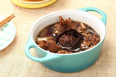 肉鸽游戏《大头菜小子抢银行》公布 2023年发售